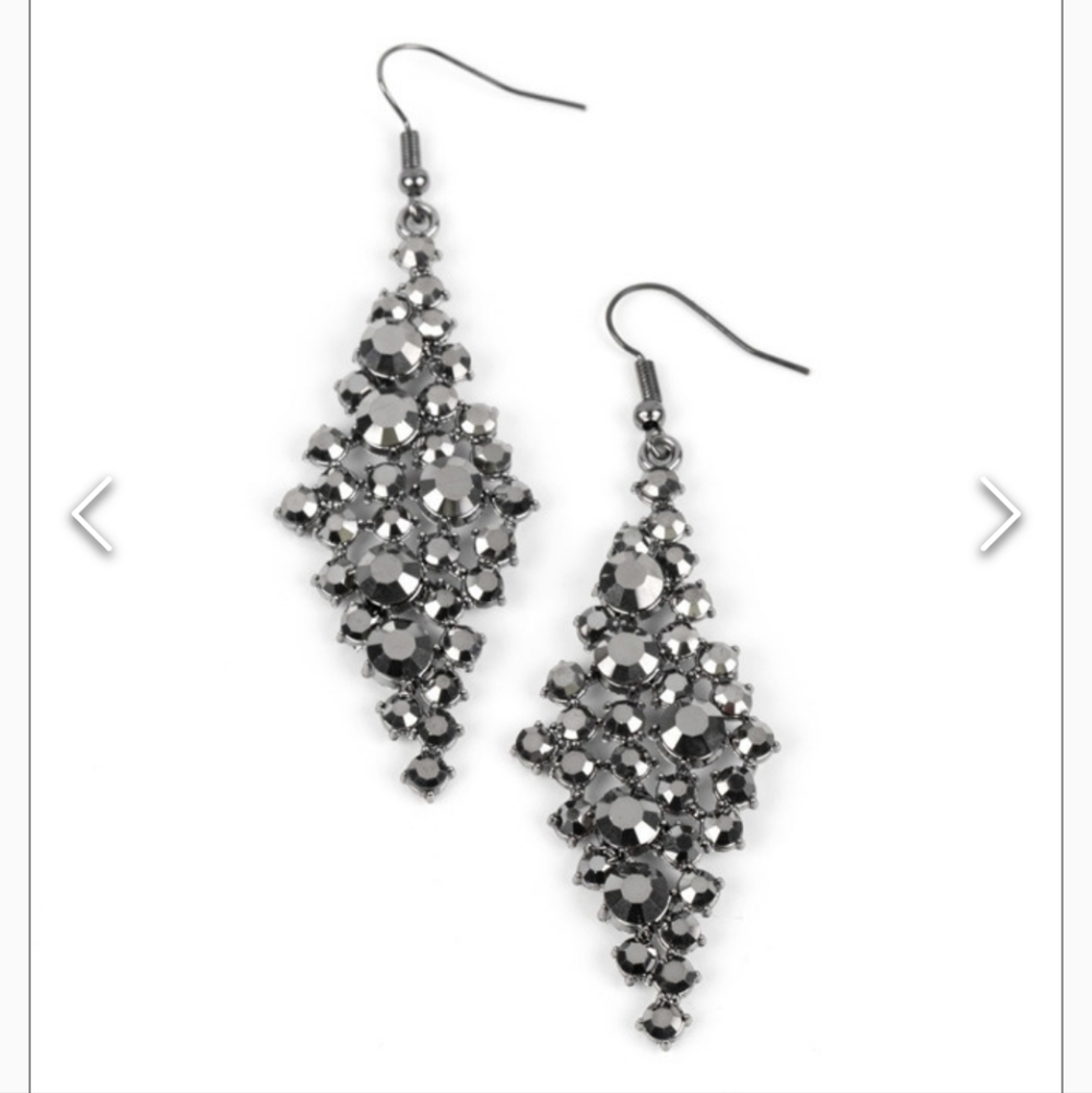 Celestial Comet Black Earrings Fishhook Vintage
